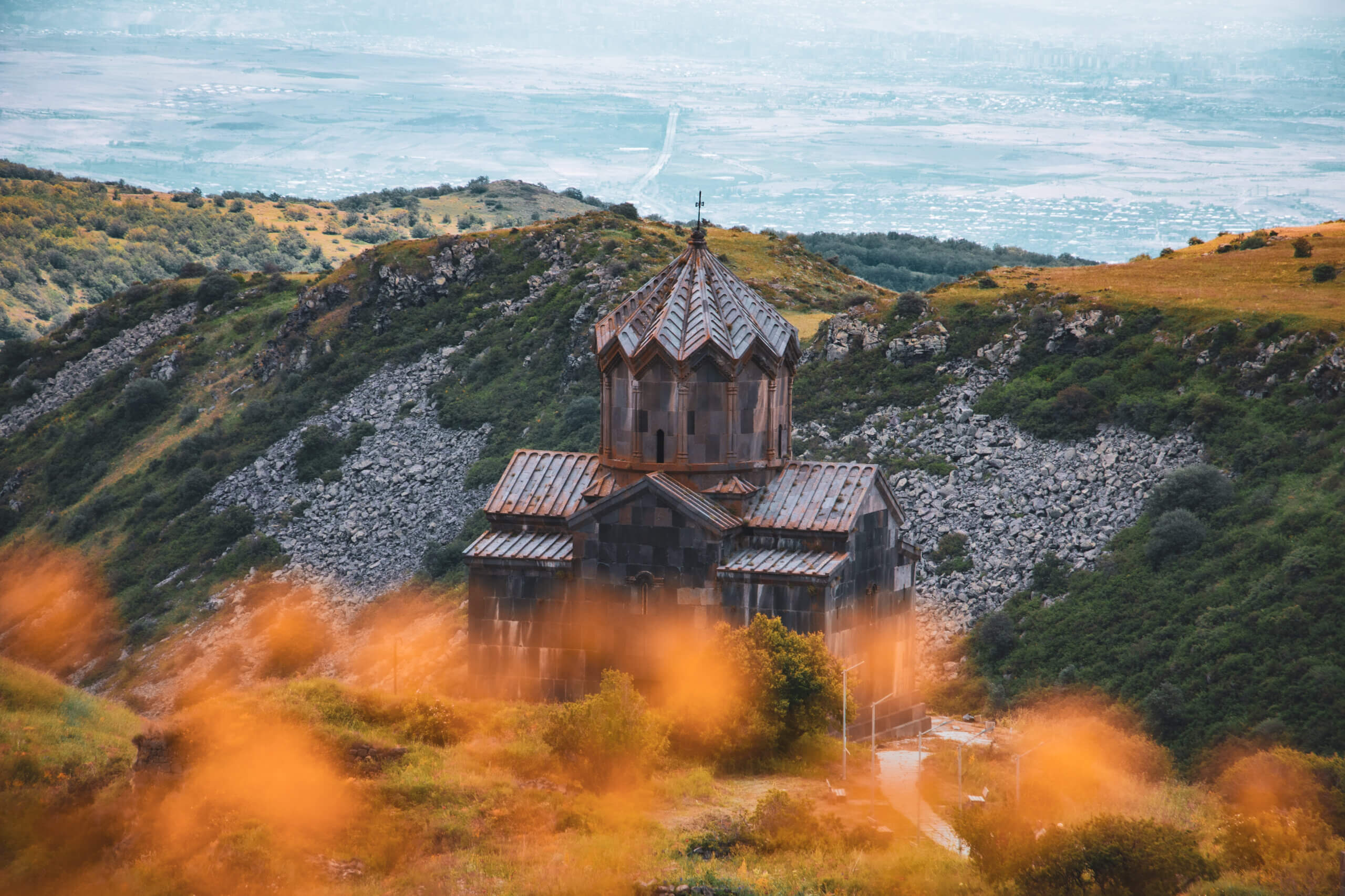 sos-chretiens-orient-armenie-forteresse-monastere-amberd-Aragatsotn