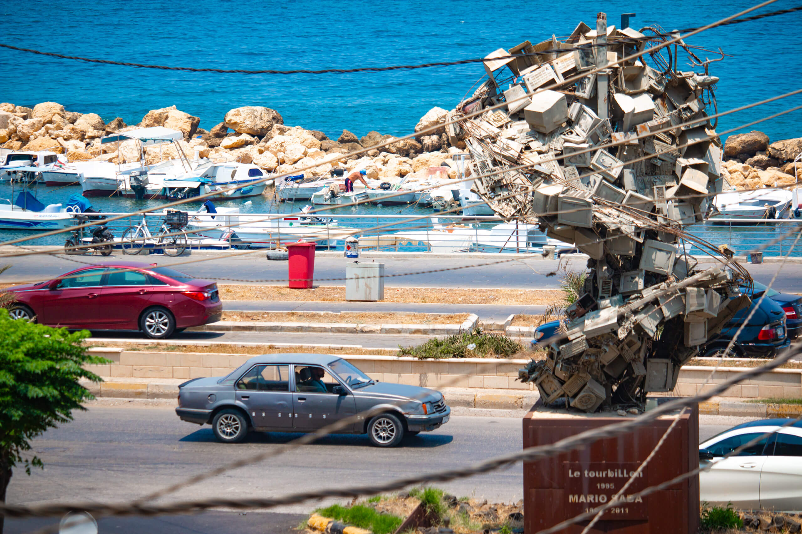 sos-chretiens-orient-liban-corniche-mer-quartier-chretien-mina